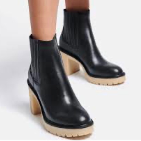 Dolce Vita Black Caster H2O Chelsea Leather Chunky Heel Ankle Boots Size 7 - Picture 3 of 14